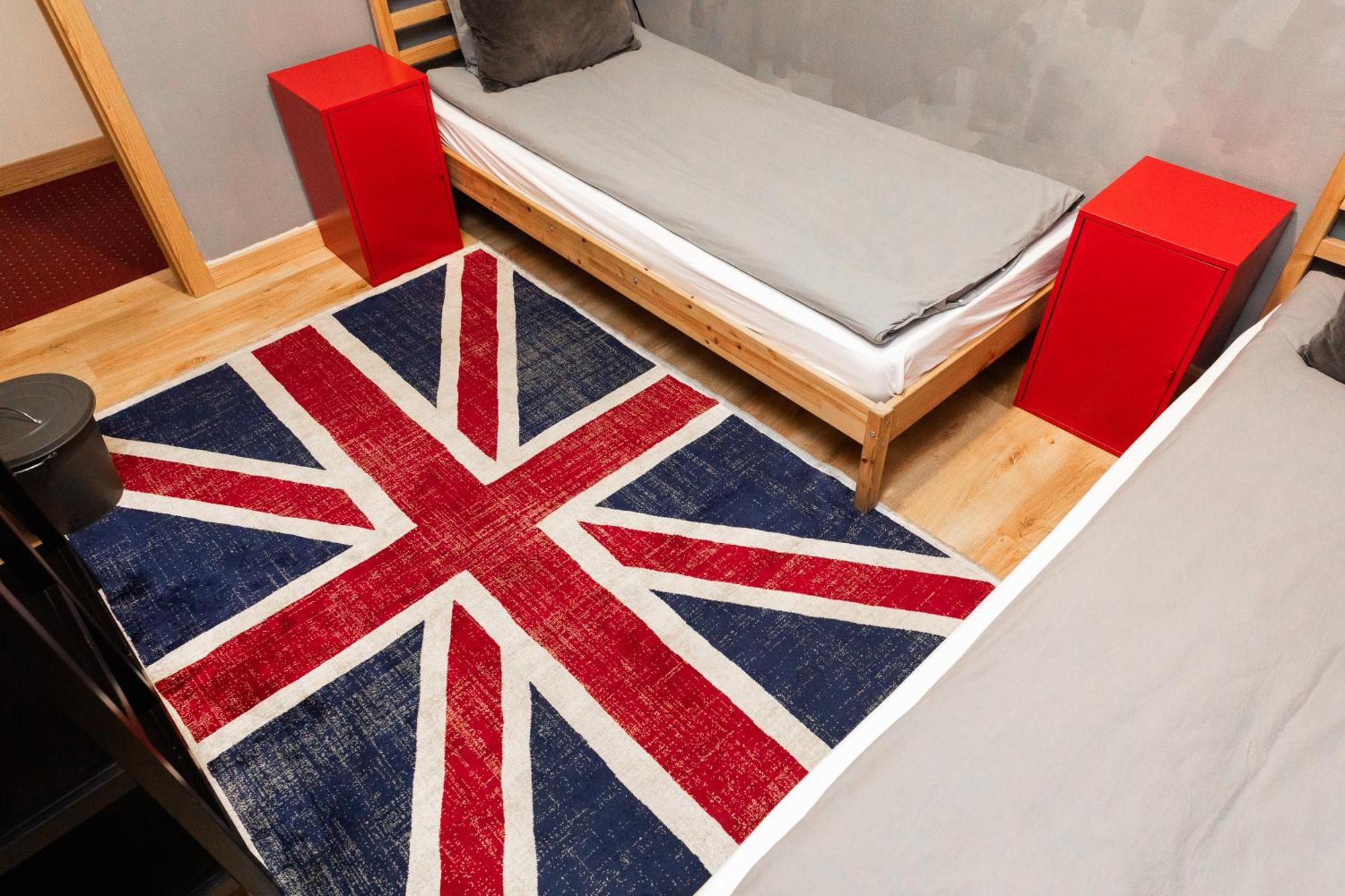 Hostel Crespo ลิสบอน ภายนอก รูปภาพ